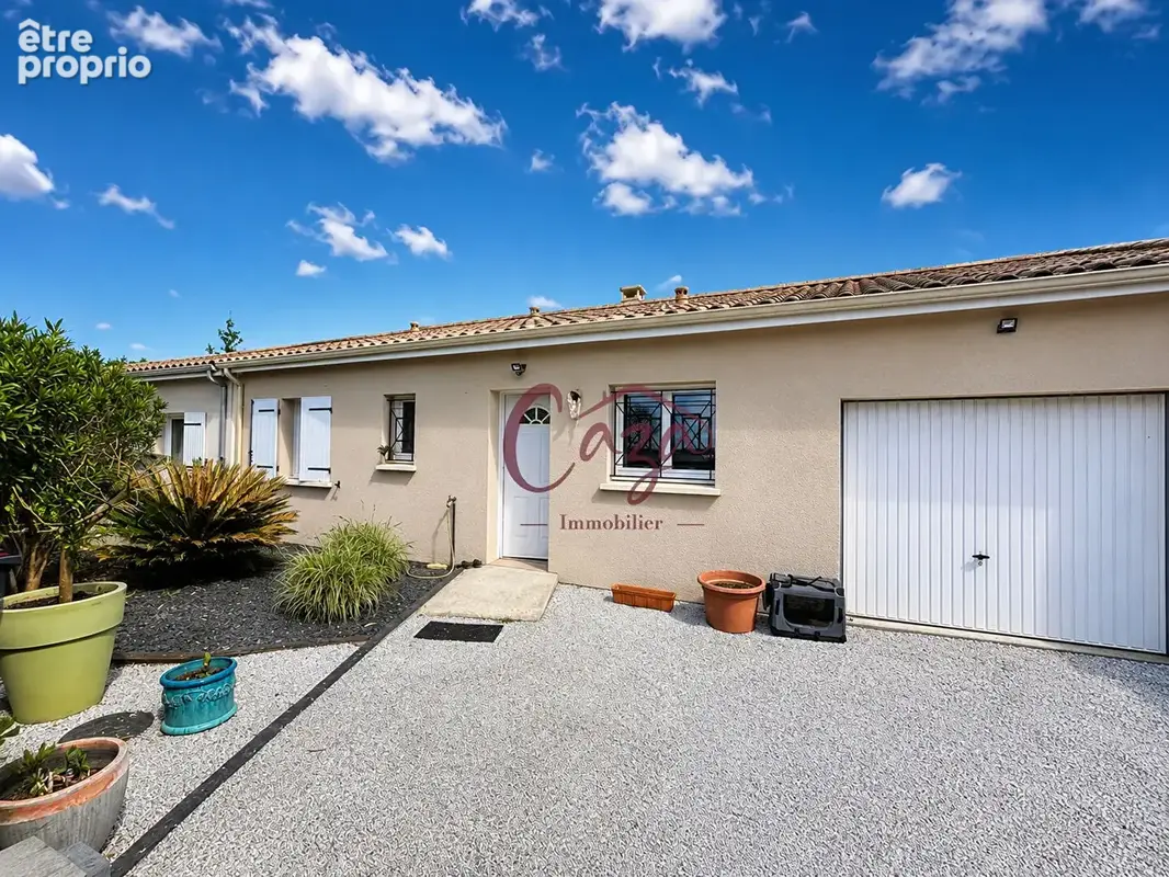 Photo Maison à Creon au prix de 275 000€
