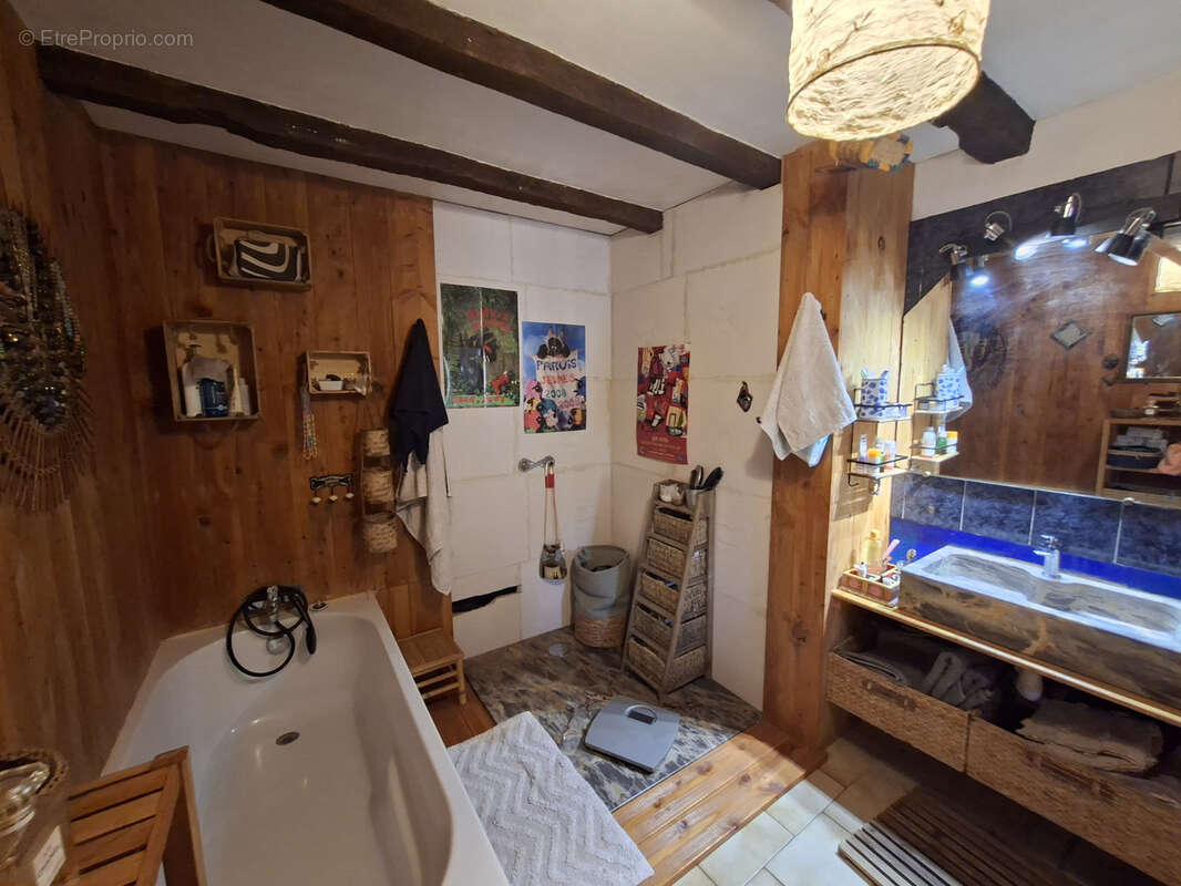 Maison spacieuse avec gîte - photo 11