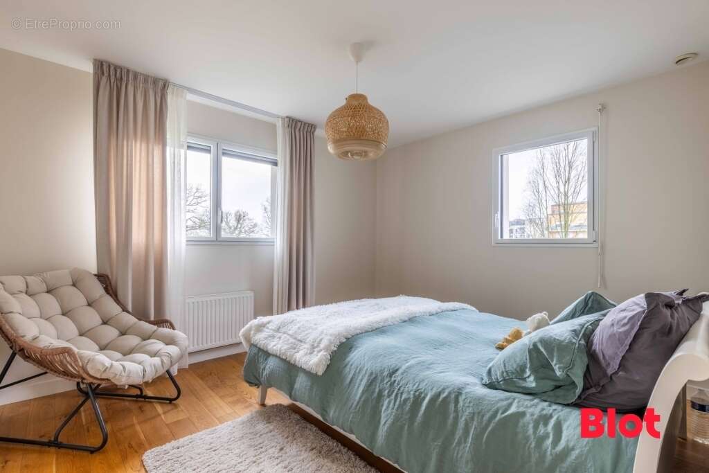 Maison à THORIGNE-FOUILLARD