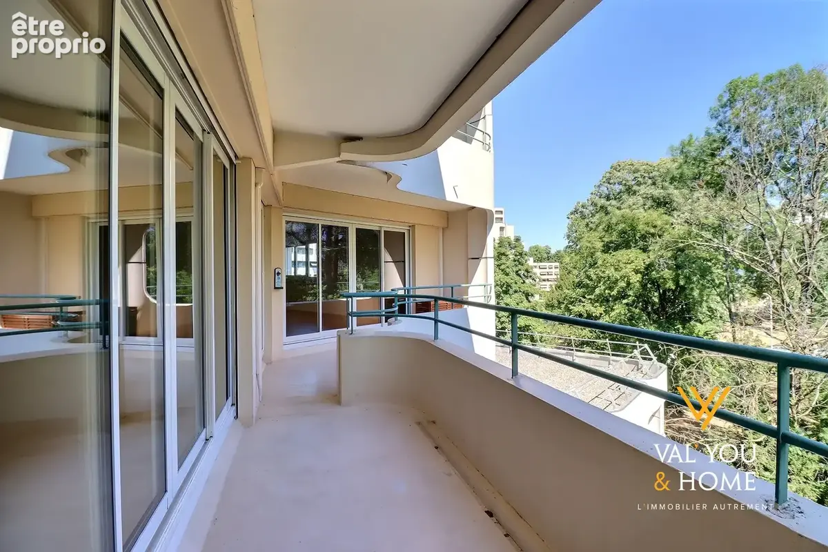 Appartement T4 90 m2 3 chambres 5ème Etage/6 avec ascenseur / Cave / Garage fermé - photo 9