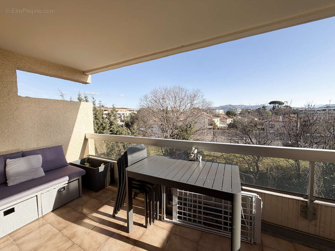 Appartement à MARSEILLE-12E