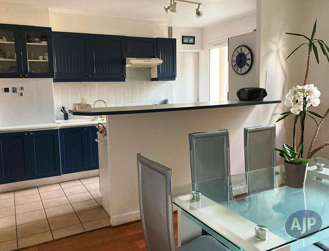 Appartement à GARCHES