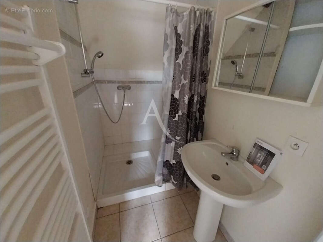 Maison à LES MUREAUX