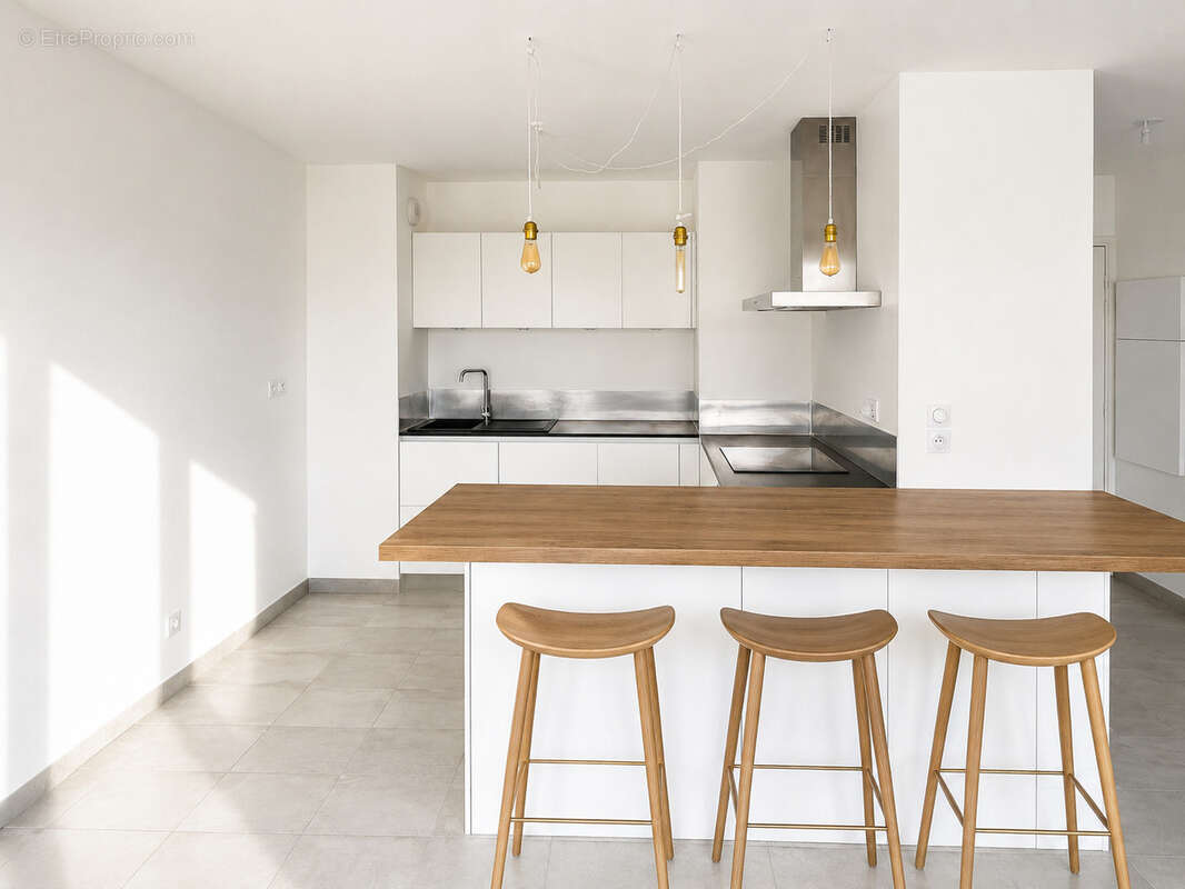 Appartement à MARSEILLE-7E