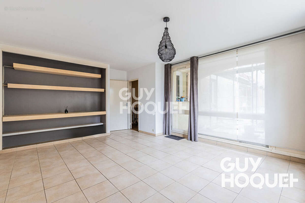 Appartement à ATHIS-MONS