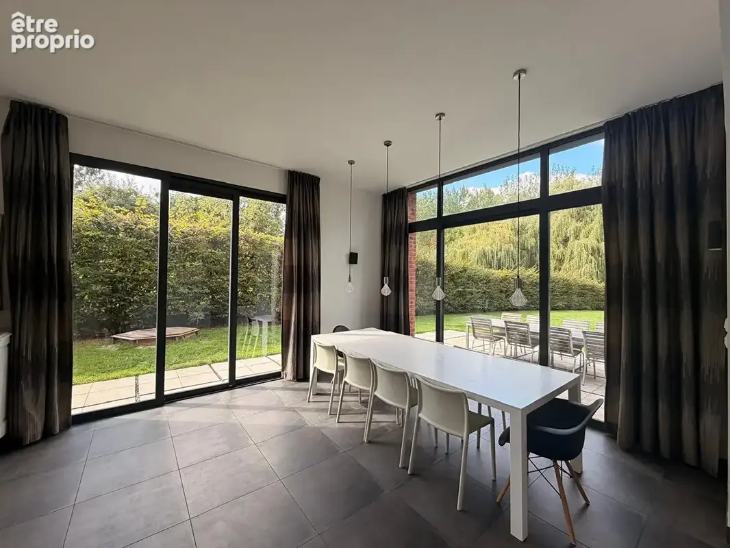 Maison contemporaine de plain-pied ? 195 m² ? sur plus de 2 300 m² de terrain ? Piscine - photo 7