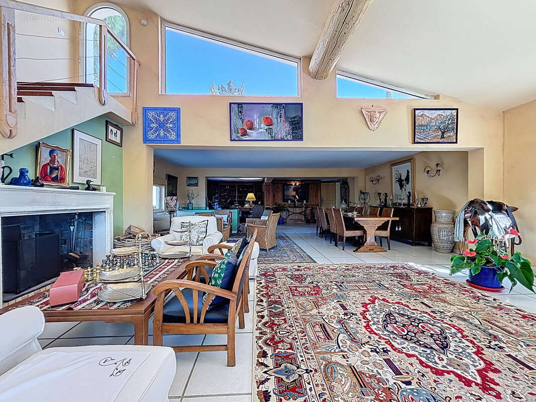 Maison à SAINTES-MARIES-DE-LA-MER