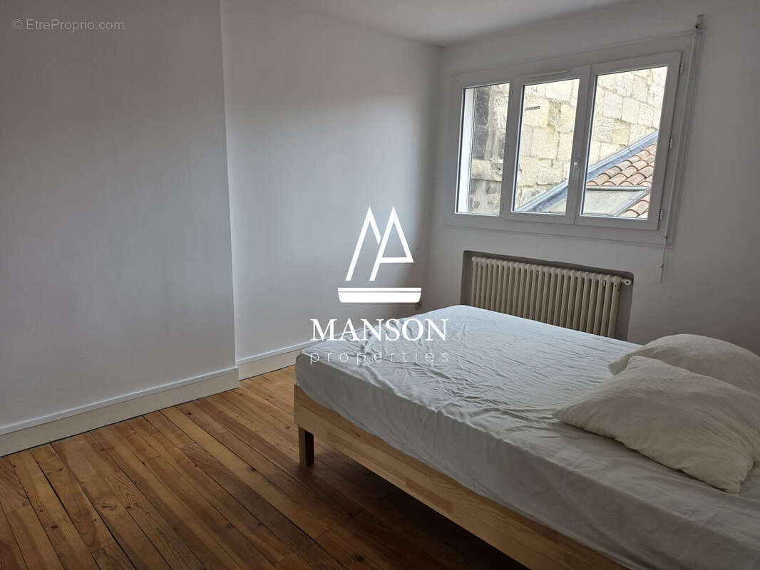 T3 2EME ETAGE - Appartement à BORDEAUX