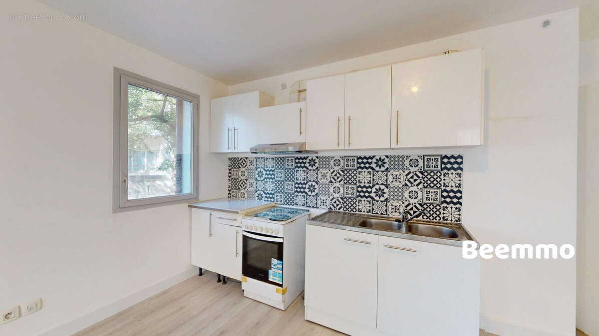Appartement 68 m² à Saint-Denis  - photo 3