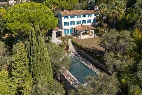 Maison à GRASSE
