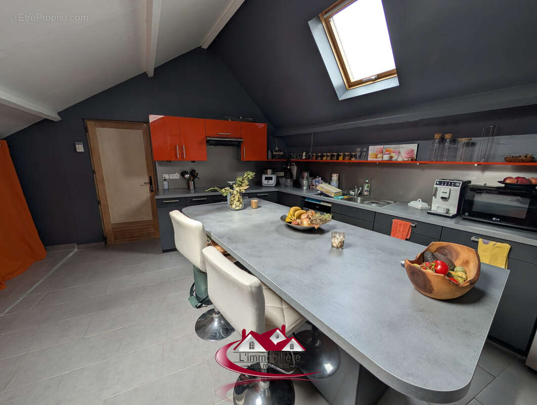 Appartement à BROUE