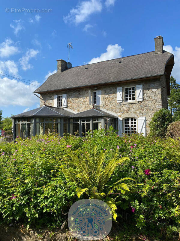 Maison à BRICQUEBEC