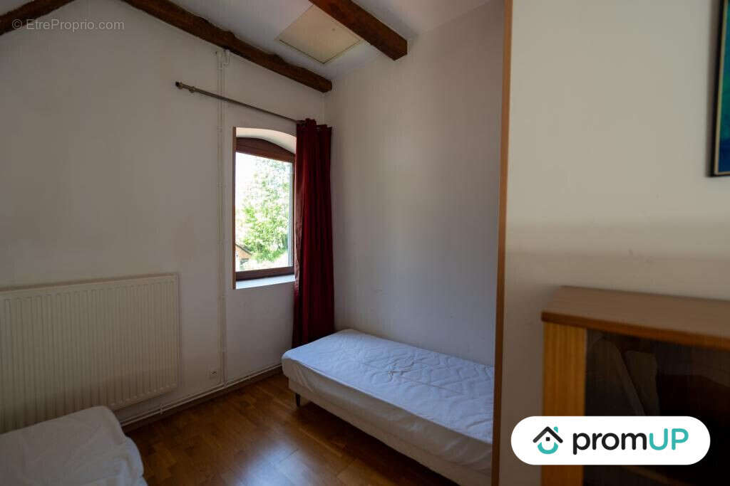 Maison à ROCHEFORT-MONTAGNE