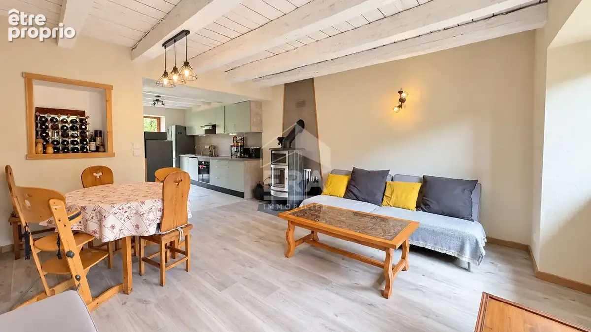 Appartement à CHAINAZ-LES-FRASSES