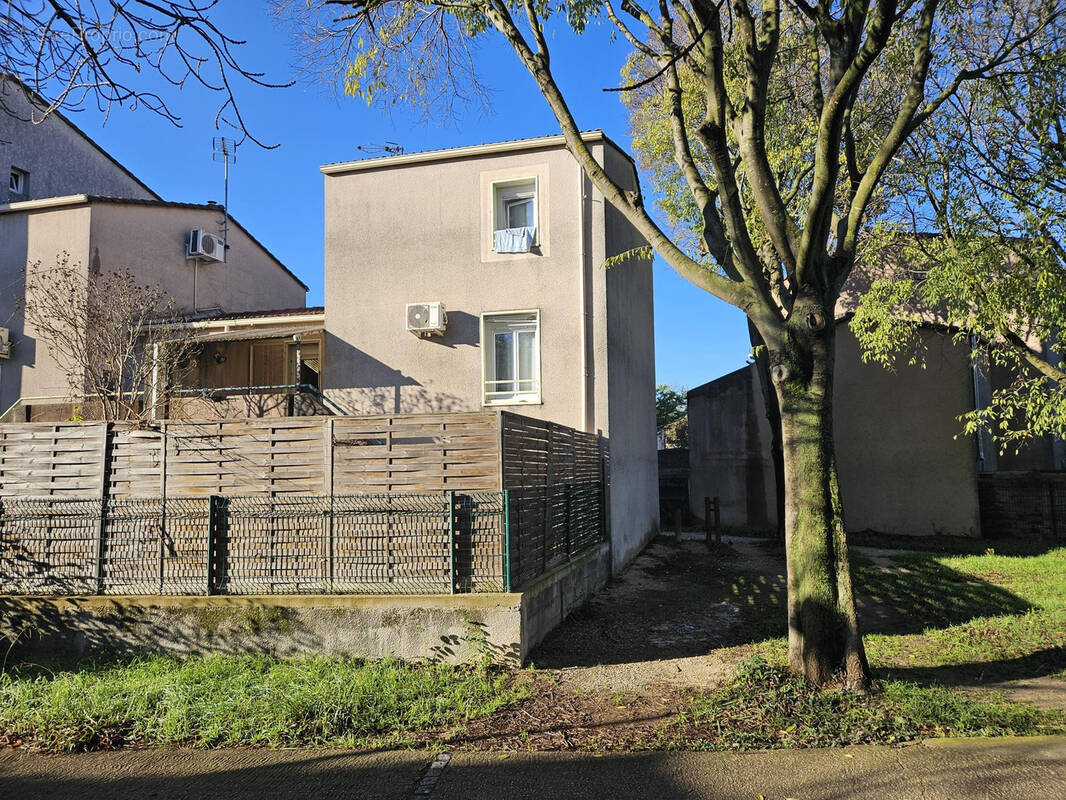 Maison à AVIGNON