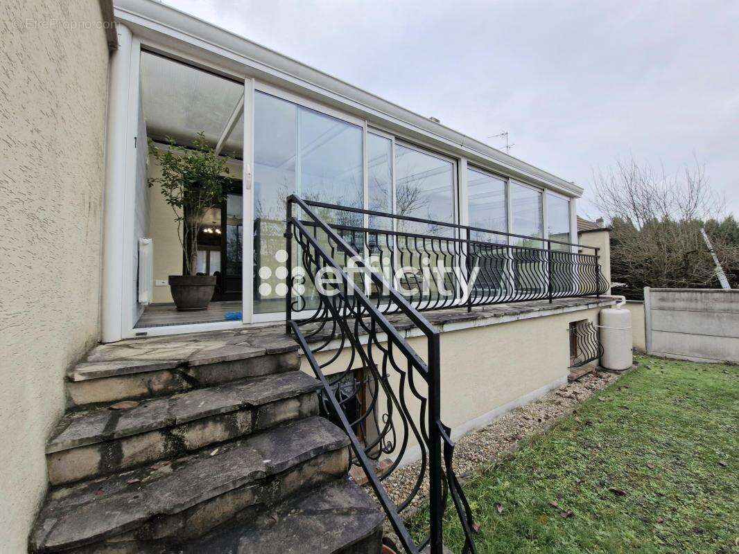 Maison à VILLEPARISIS