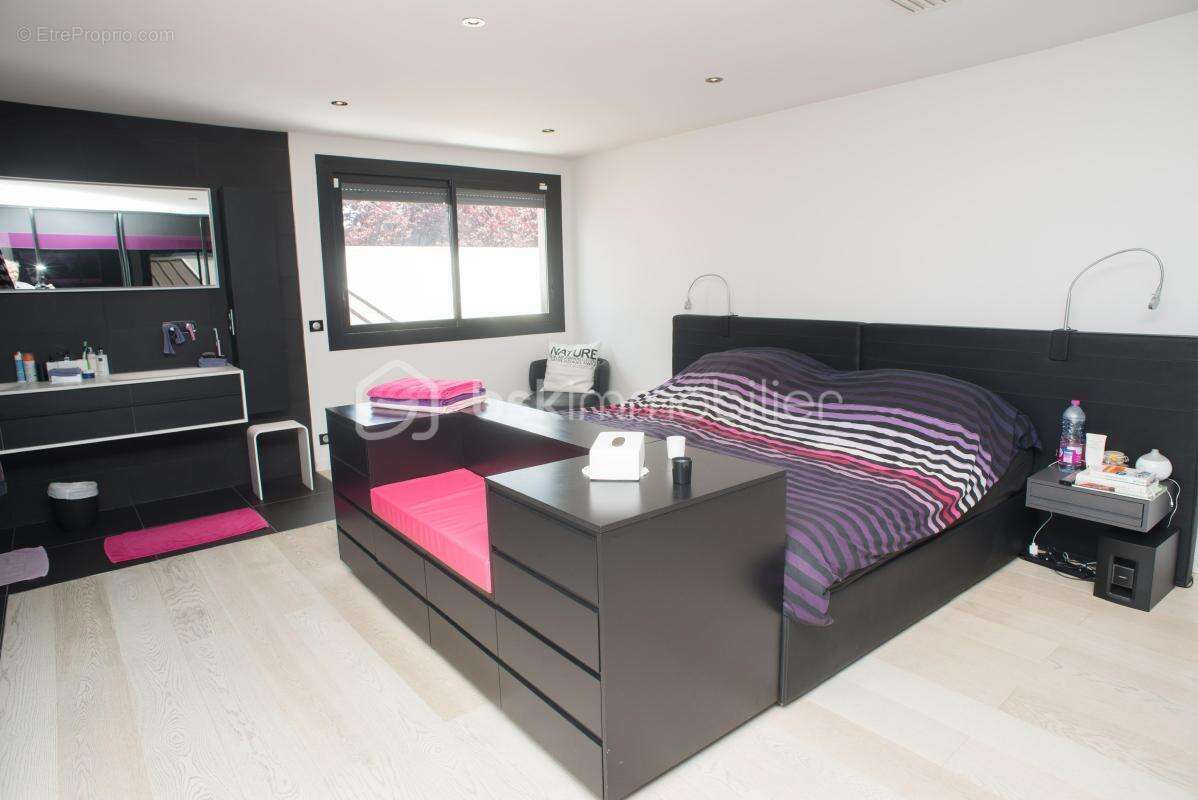 Loft d'exception - 390 m² de prestige - photo 7