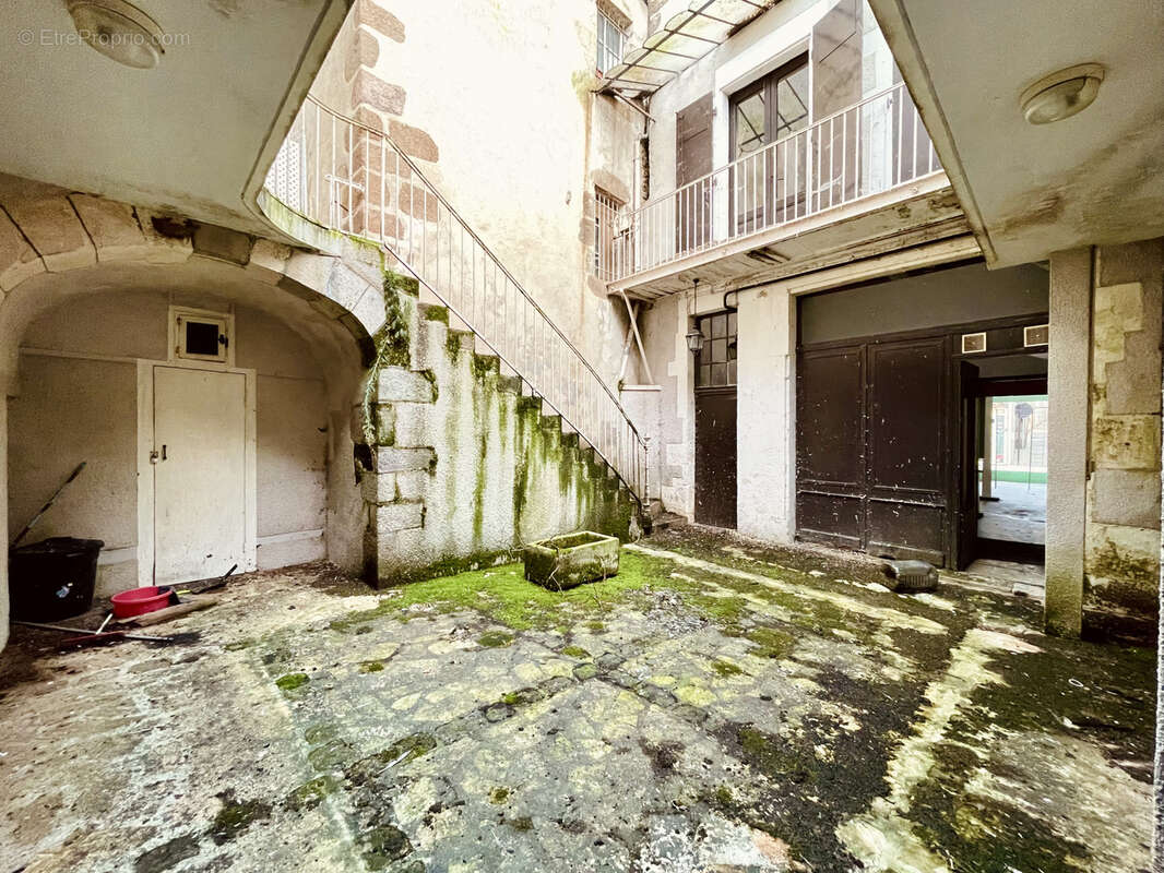 Appartement à CONFOLENS