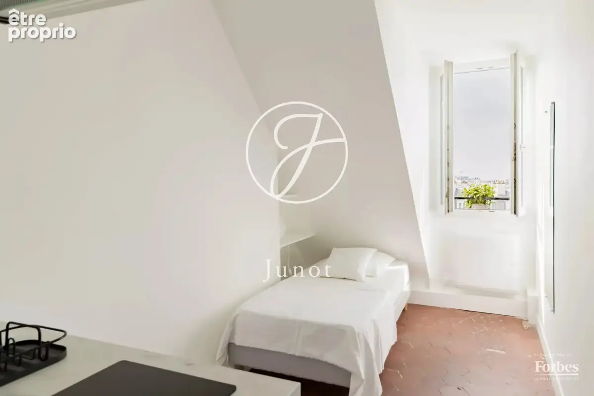 Paris 11e - RUE DE LA PIERRE LEVÉE - Studio à vendre - 9,01m² Carrez - 10,99m² au sol. - photo 3