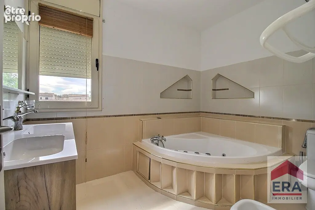 Maison 266m² à sorgues - photo 12