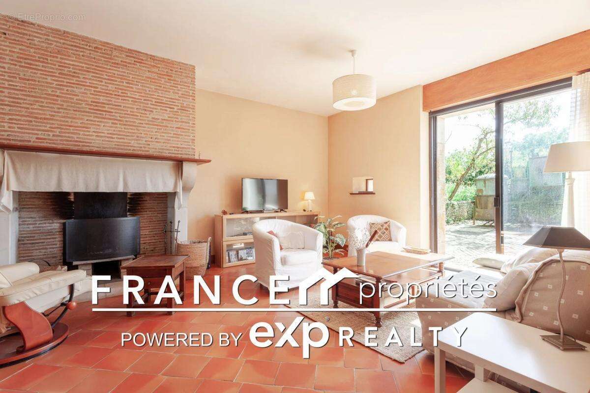 Maison à SALIES-DU-SALAT