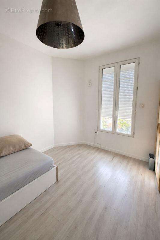 Appartement à VILLENEUVE-SAINT-GEORGES