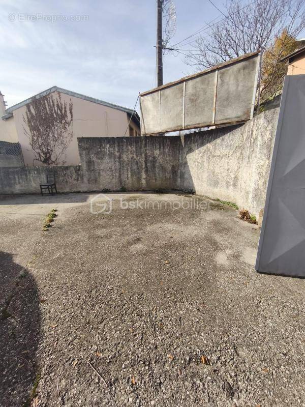 Maison à BEAUREPAIRE