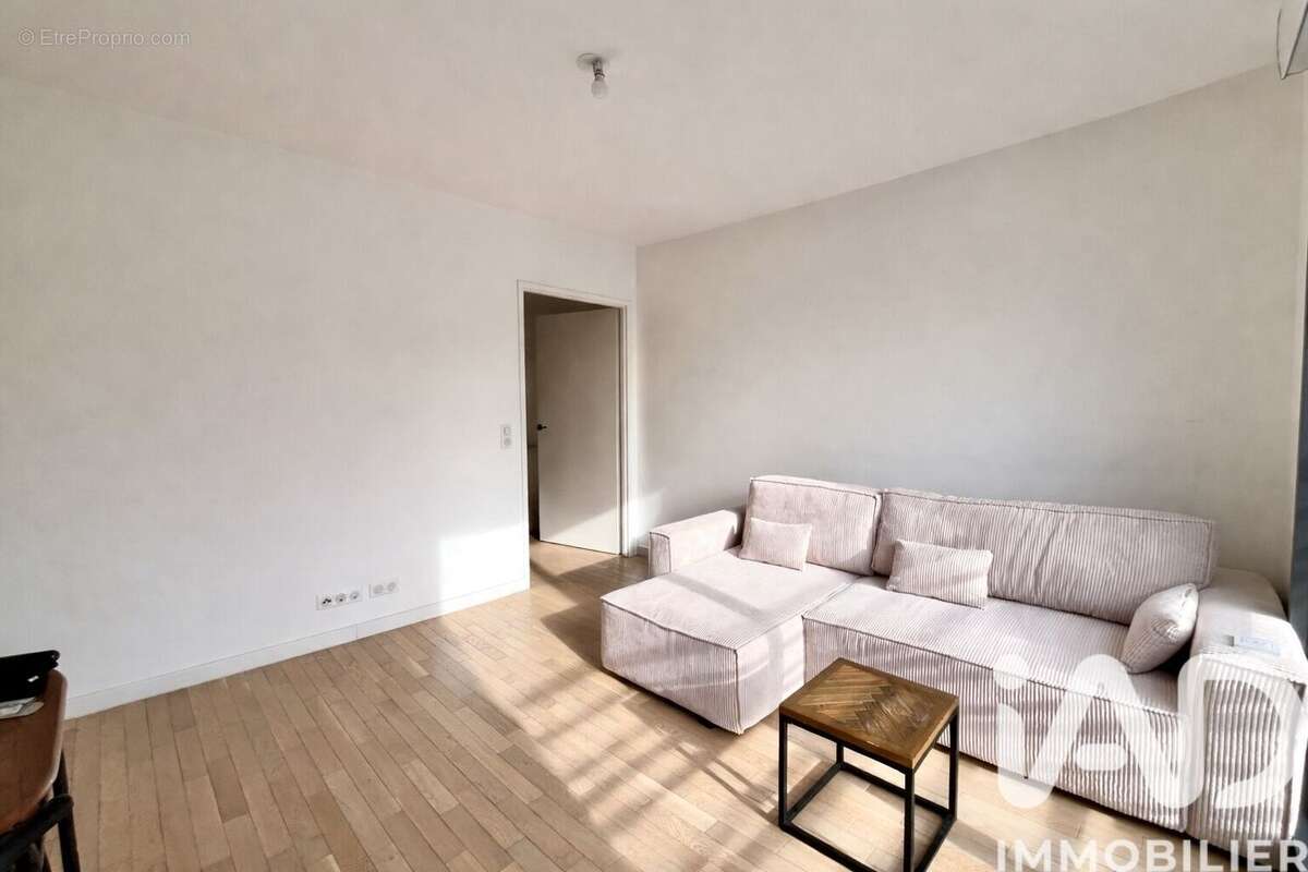 Photo 3 - Appartement à RUEIL-MALMAISON