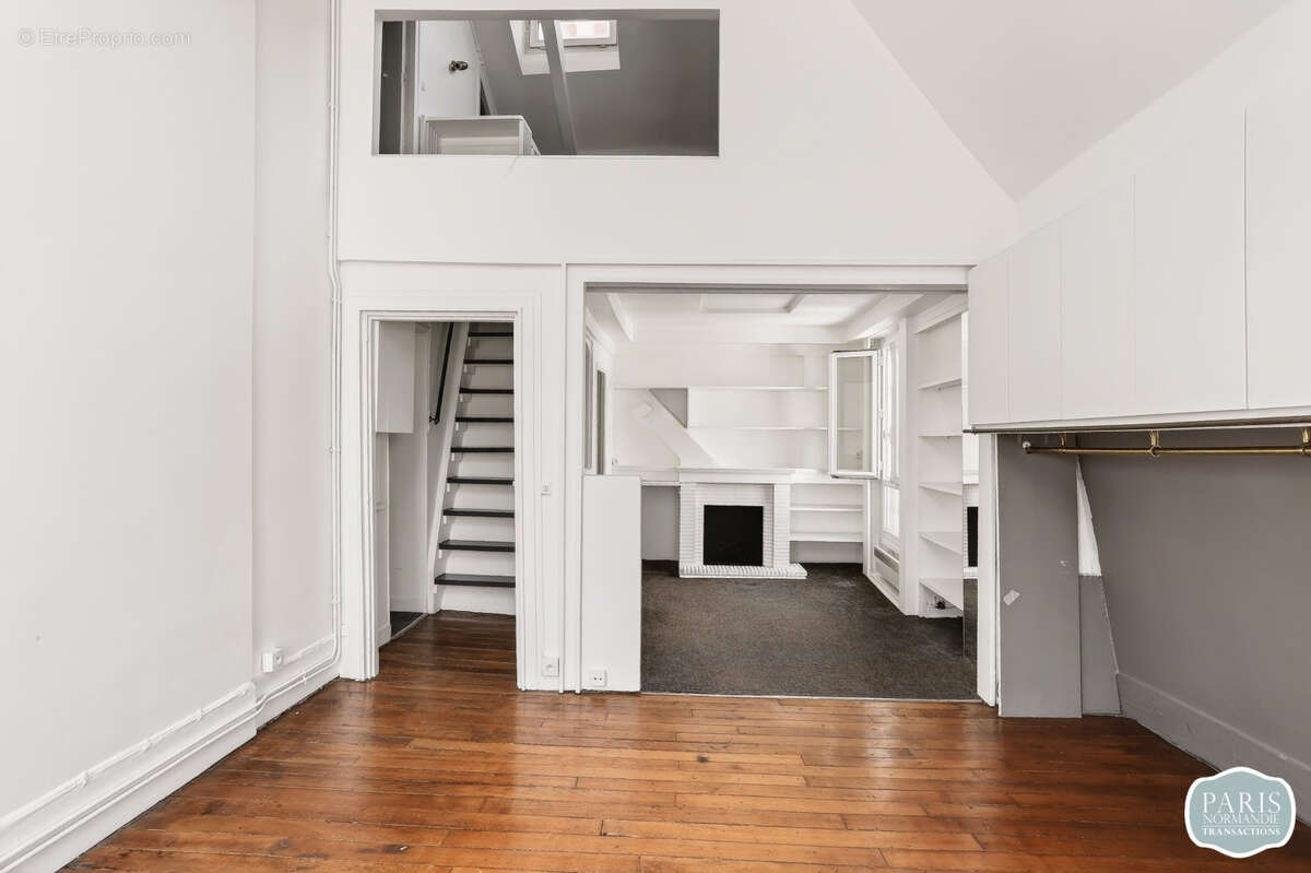 Appartement à PARIS-6E