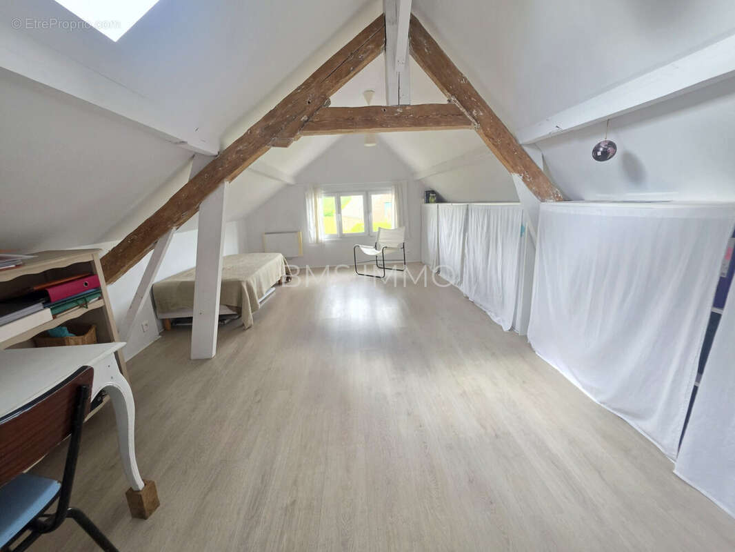 Maison 113 m² à Coutiches  - photo 8