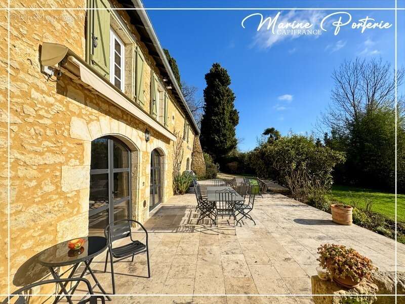 Propriété de charme en pierre – volumes exceptionnels – piscine – vue dégagée – proche Auch - photo 21