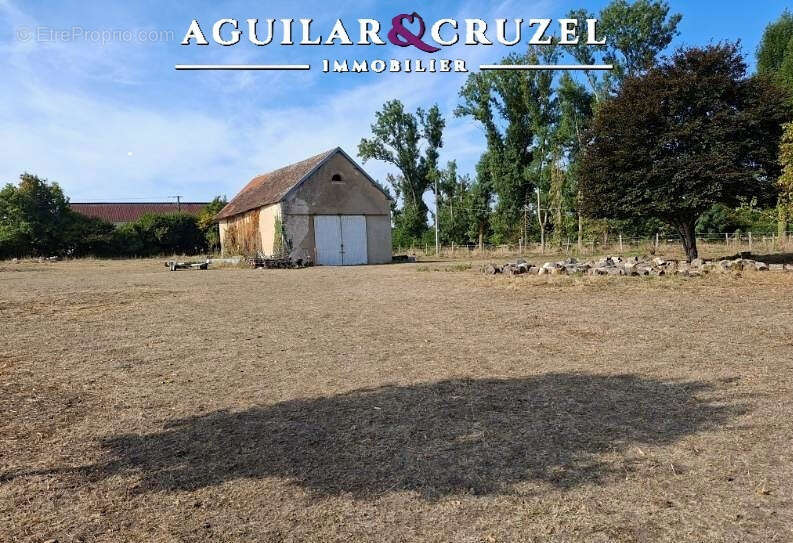 Maison à SAINTE-THORETTE