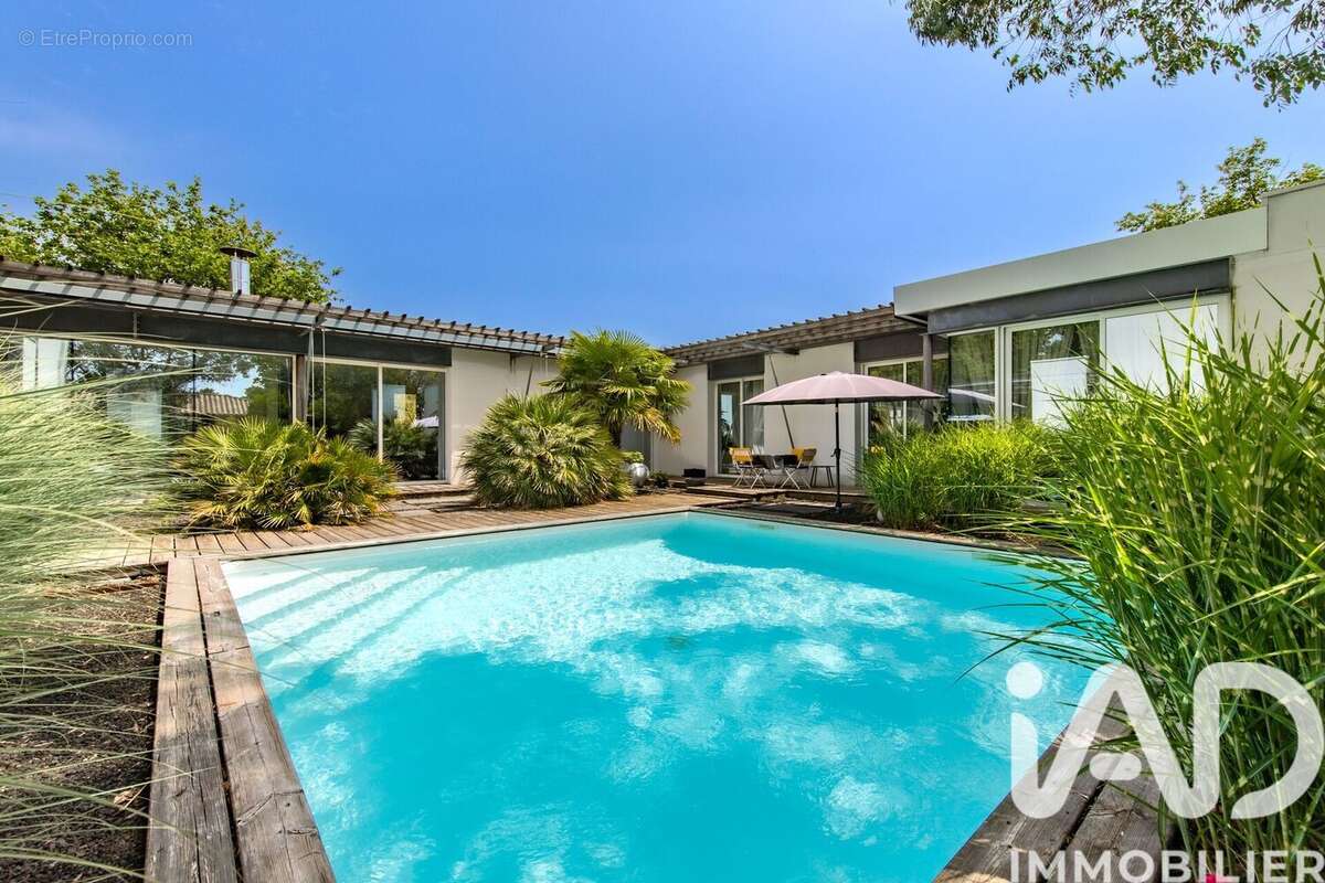 Photo 9 - Maison à LE TAILLAN-MEDOC