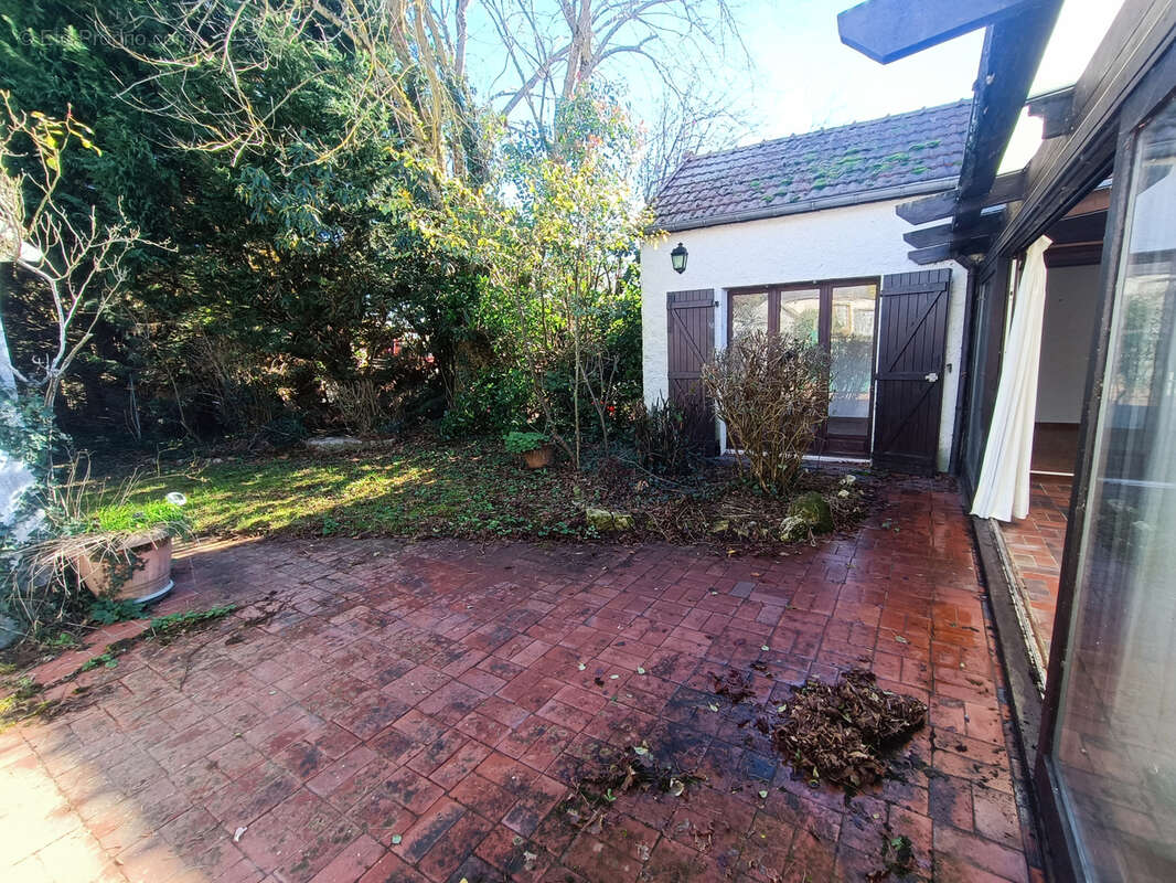 Maison à JUSSY-LE-CHAUDRIER