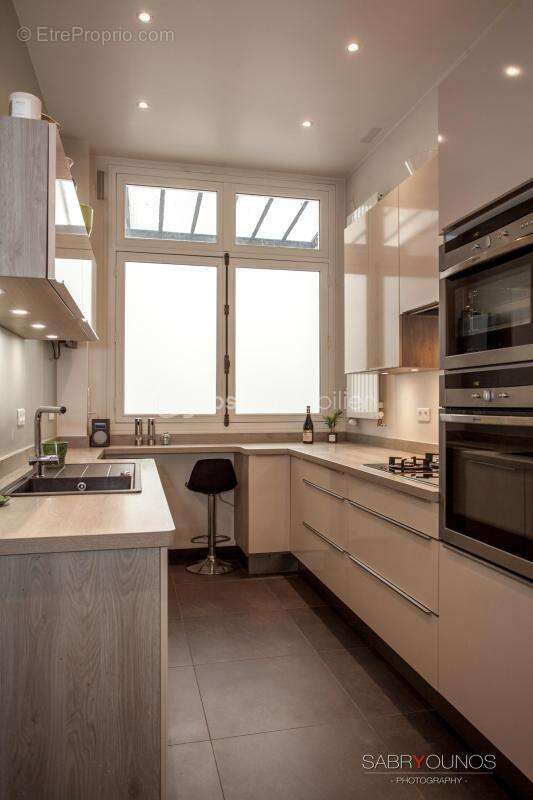 Appartement à PARIS-7E