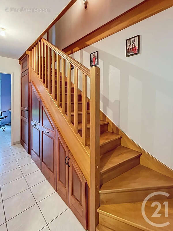 Maison à BRIE-COMTE-ROBERT