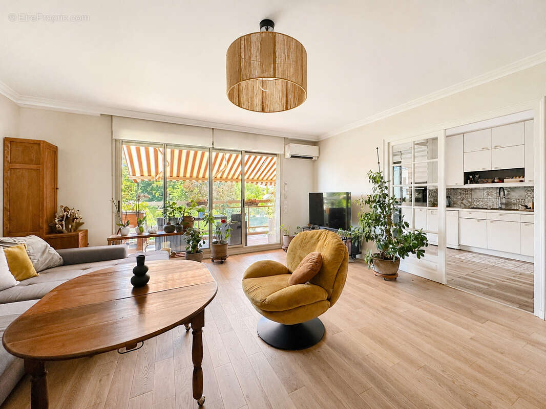 Appartement à TASSIN-LA-DEMI-LUNE