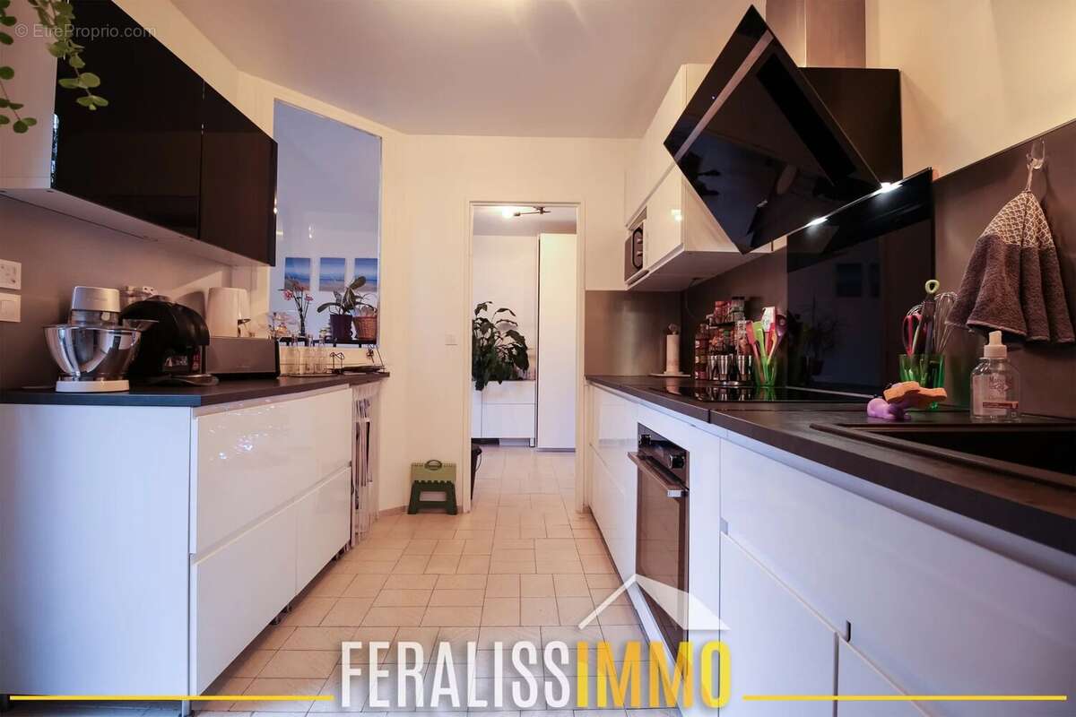 Maison à JOUY-LE-MOUTIER