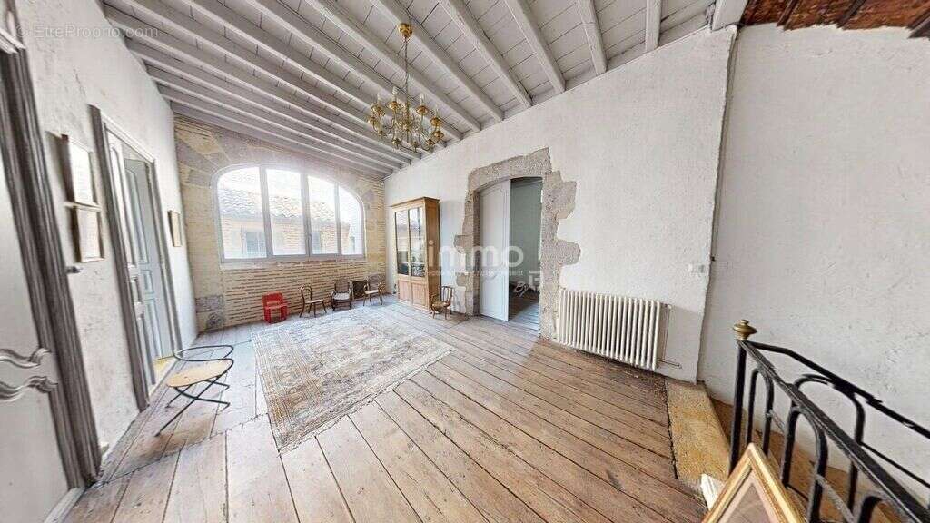 Maison à LE MAS-D'AGENAIS