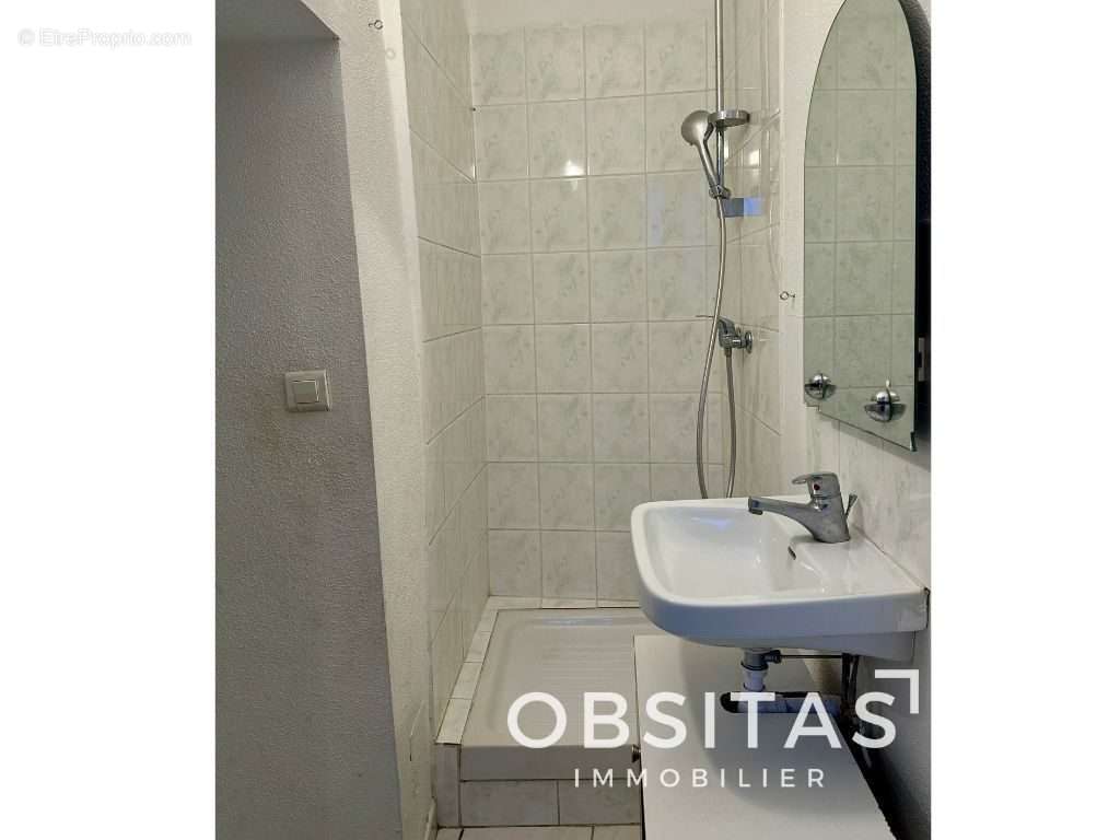 Appartement à FORCALQUIER