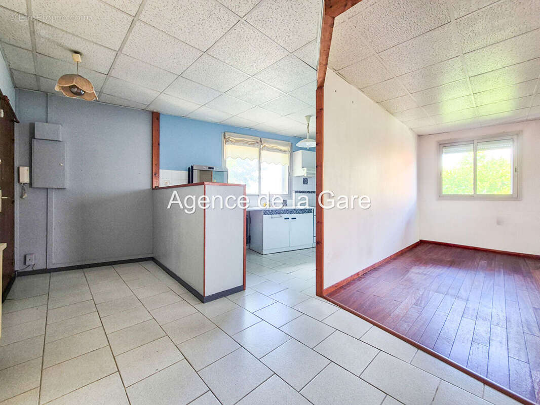 Appartement à HOUILLES