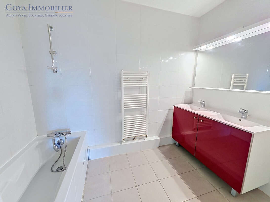 Appartement à CENON