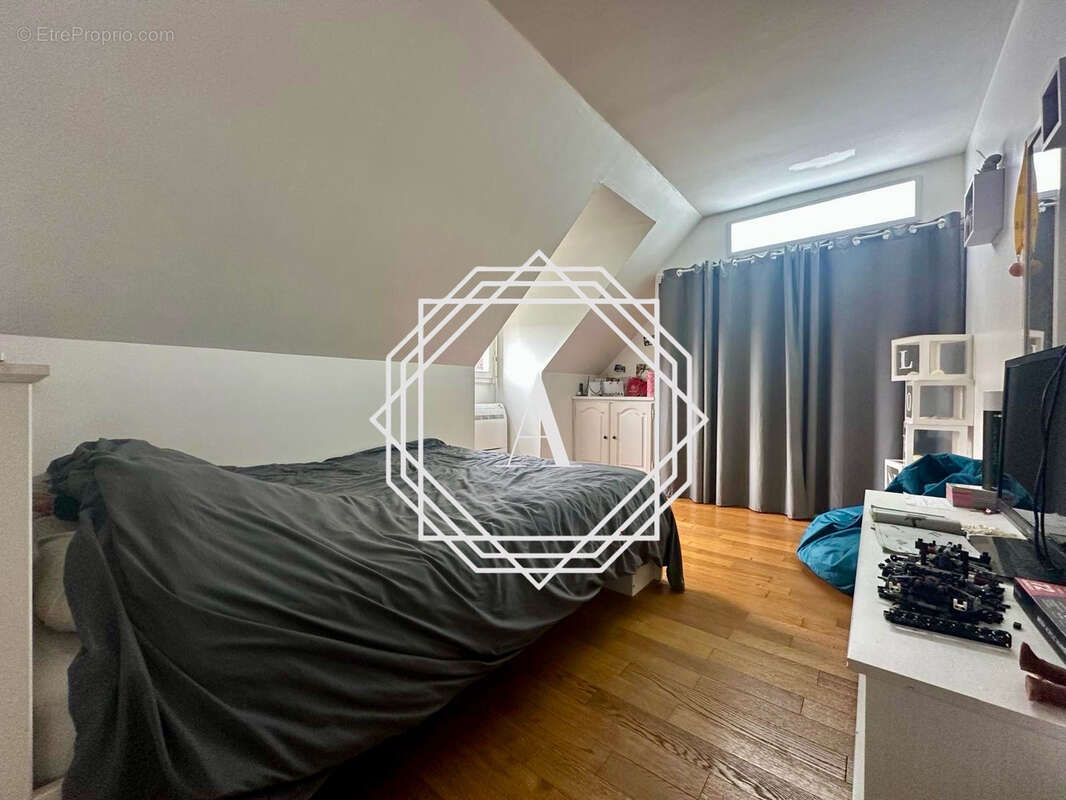 Maison à GRISY-LES-PLATRES