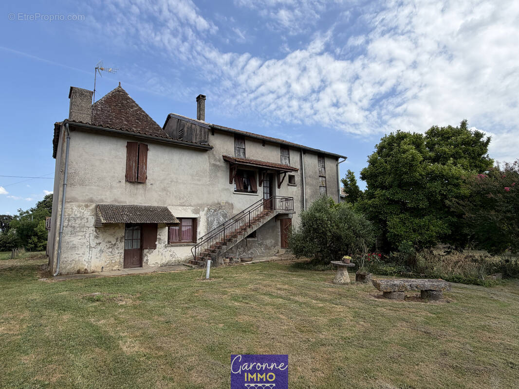 Maison à VILLETON