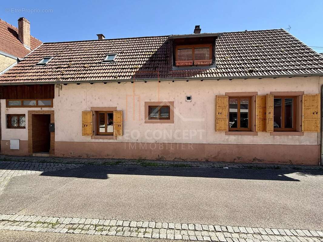 REICHSHOFFEN Maison centre-ville de 6 pièces avec 3 garages - photo 17