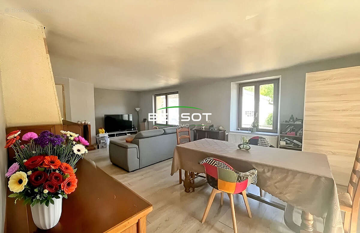 Maison à BOURGUIGNON