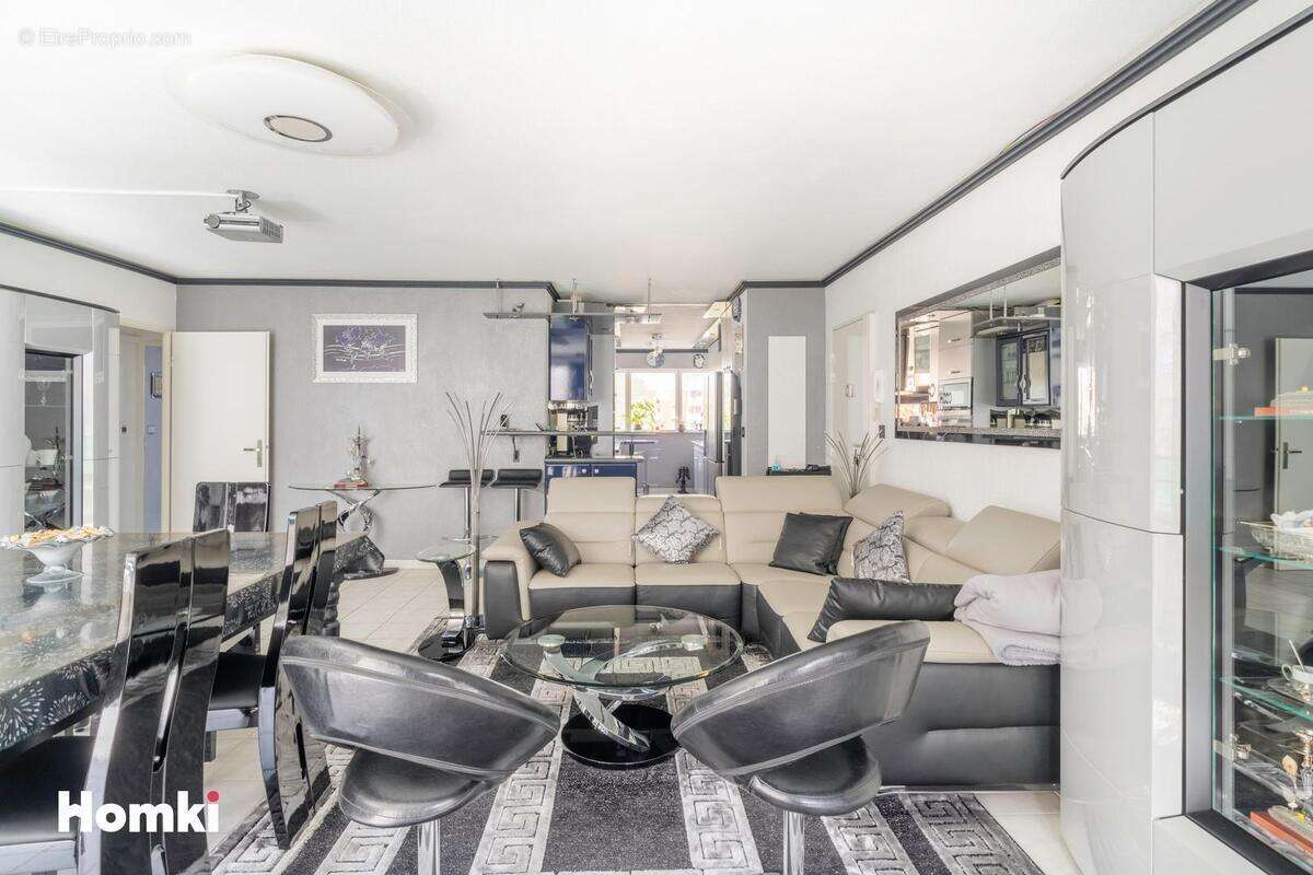 Appartement à MARSEILLE-9E