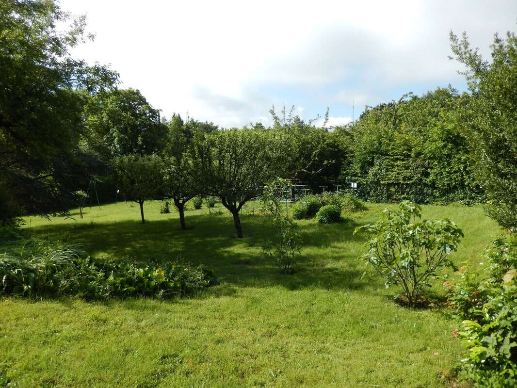 Jardin de la propriété à vendre à Vétraz Monthoux - Maison à VETRAZ-MONTHOUX