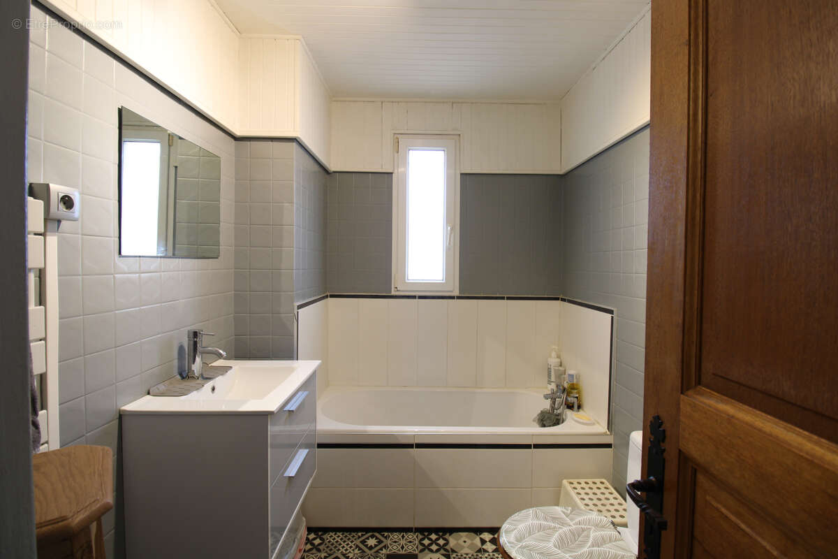 Maison à NEUVES-MAISONS