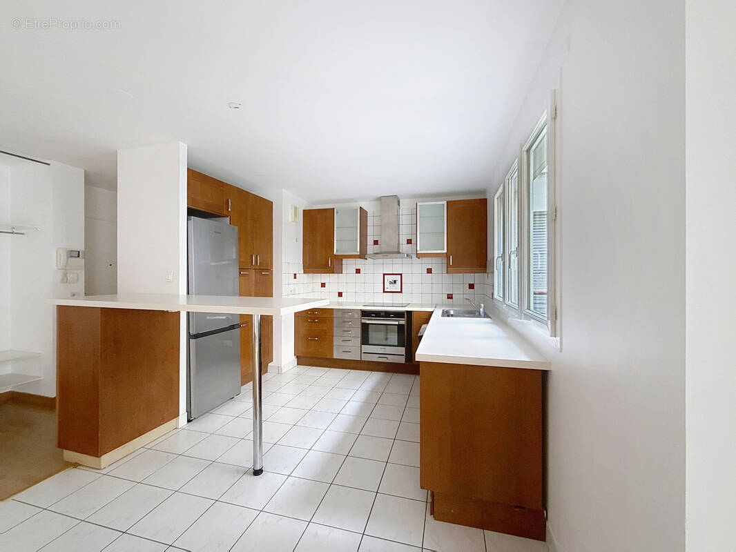 Appartement à PARIS-20E